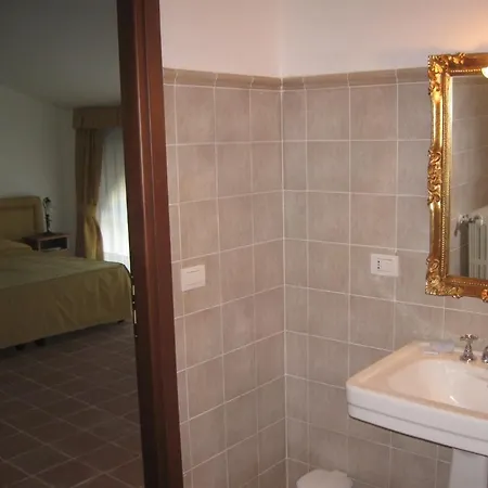 Bed & Breakfast Tenuta Marchesi Scarampi *