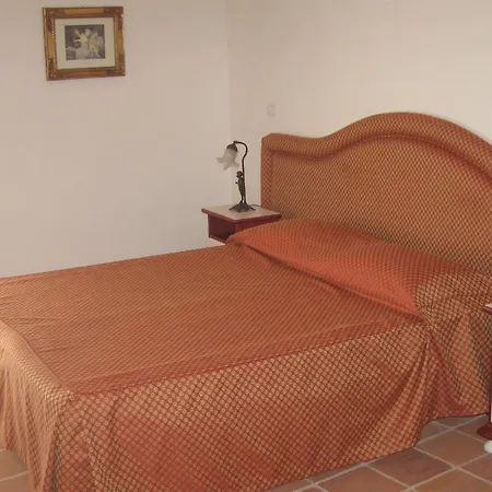 Bed & Breakfast Tenuta Marchesi Scarampi *