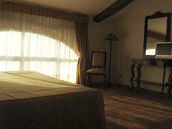 Tenuta Marchesi Scarampi Bed & Breakfast *